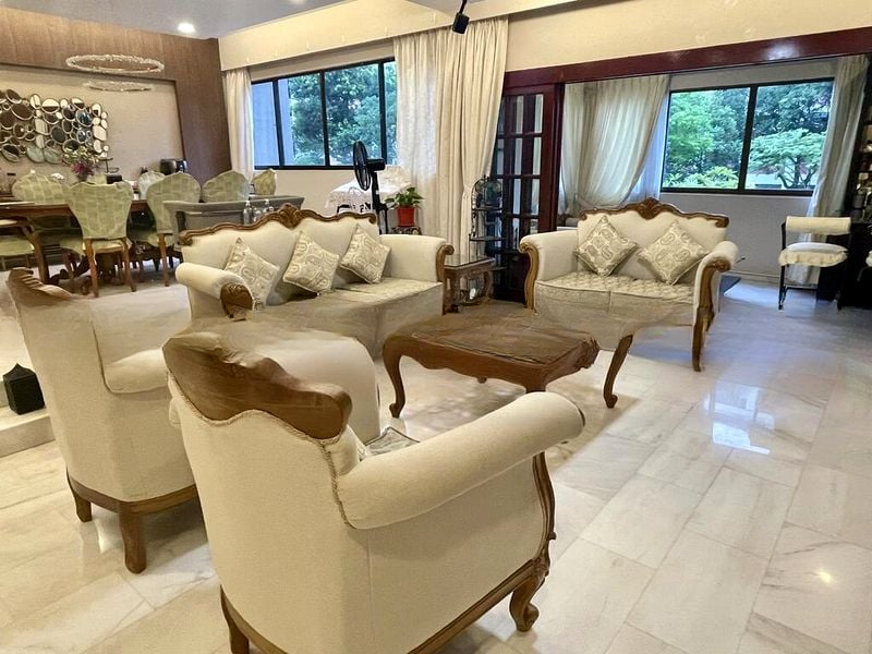 WINDY HEIGHTS 10