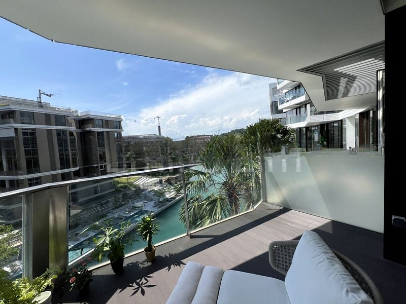 CORALS AT KEPPEL BAY 9