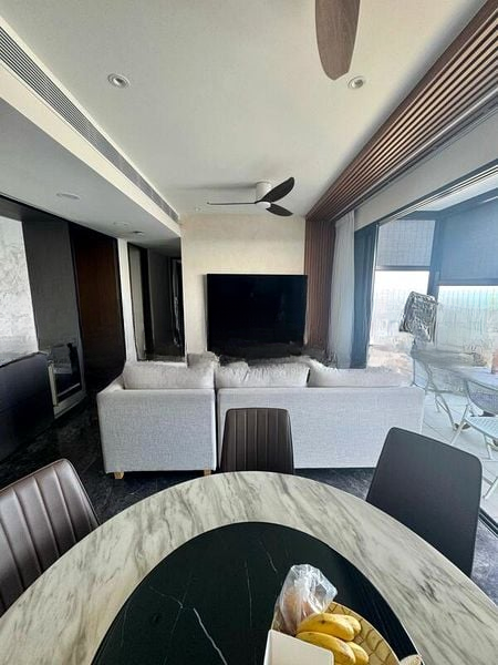 AVENUE SOUTH RESIDENCE 9