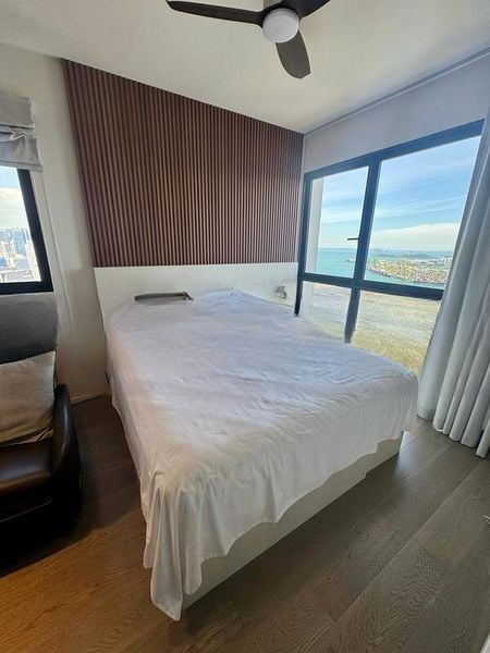 AVENUE SOUTH RESIDENCE 8