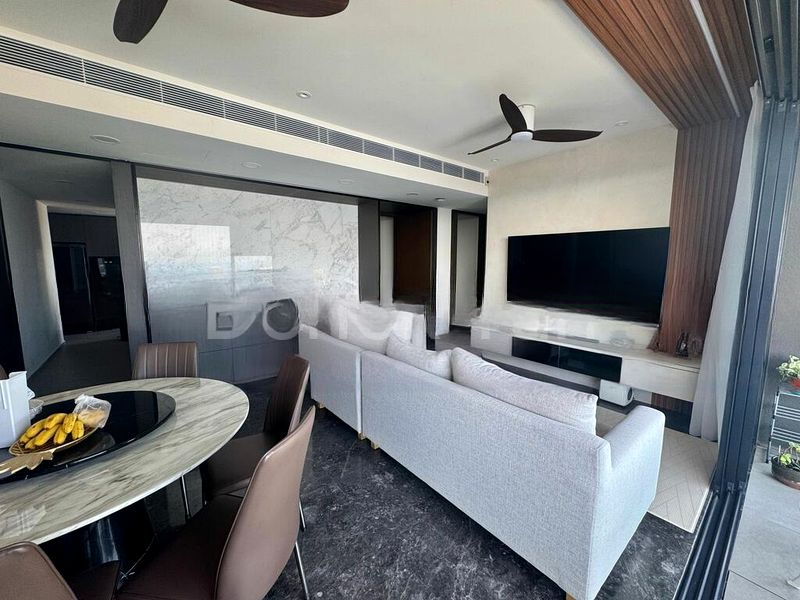 AVENUE SOUTH RESIDENCE 11