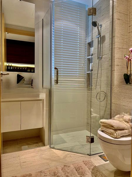 THE LINE @ TANJONG RHU 8