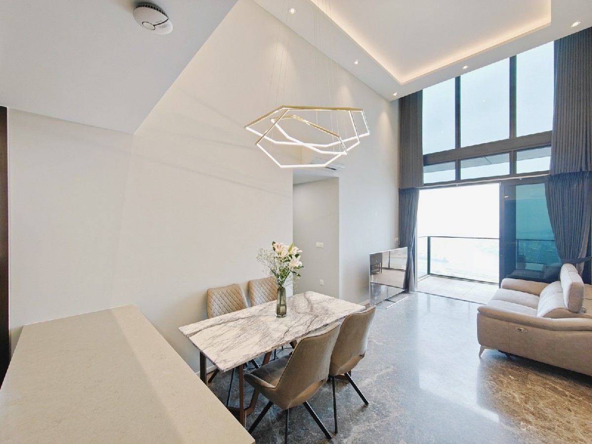 AVENUE SOUTH RESIDENCE 14