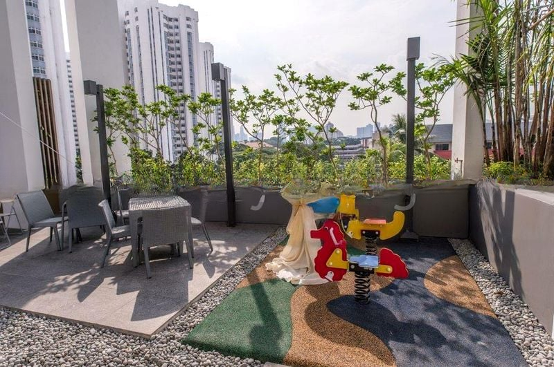 THE LINE @ TANJONG RHU 2