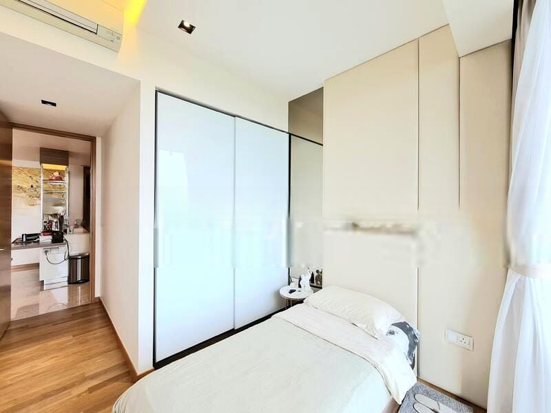 MARINA ONE RESIDENCES 12