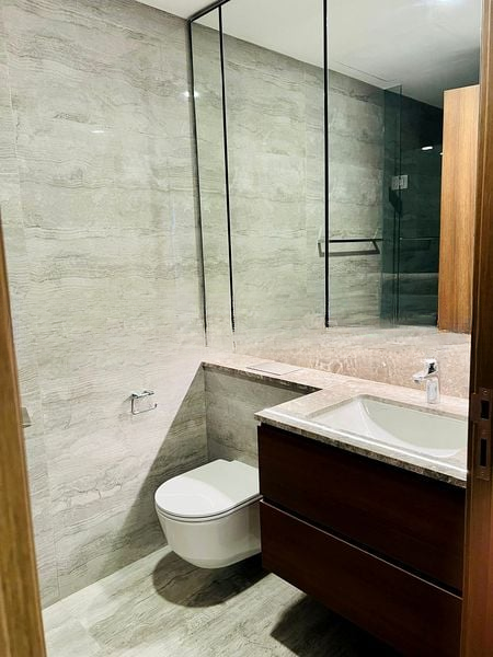 FOURTH AVENUE RESIDENCES 7