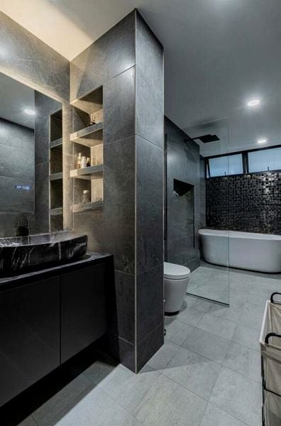 YONG SIAK COURT 12