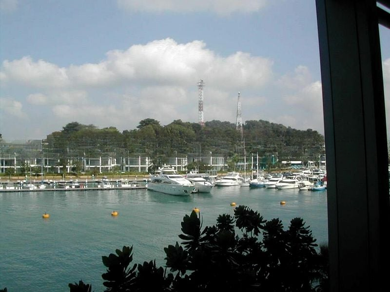 THE OCEANFRONT @ SENTOSA COVE 3