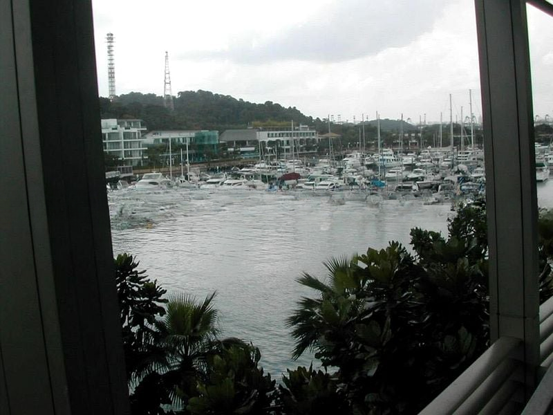 THE OCEANFRONT @ SENTOSA COVE 5