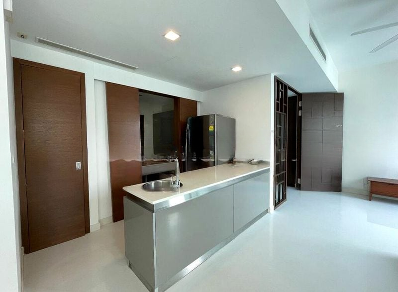 THE SUITES AT CENTRAL 1