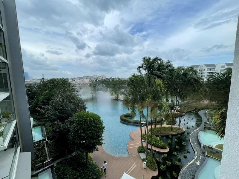 THE RESIDENCES AT W SINGAPORE SENTOSA COVE 1