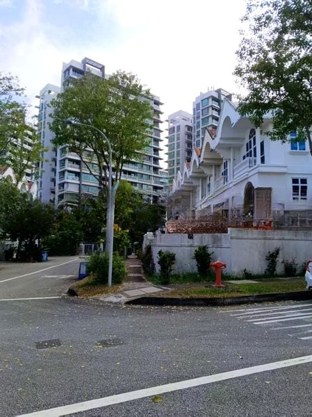 ELIAS TERRACE 4