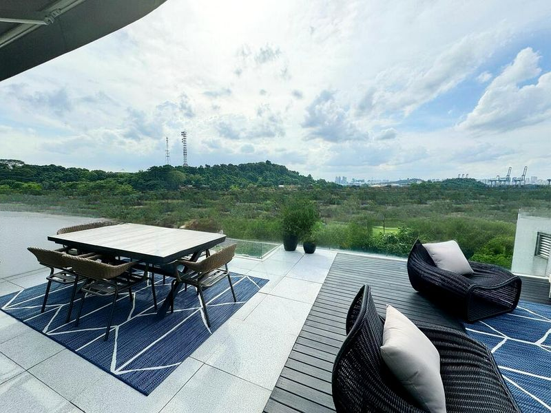 THE RESIDENCES AT W SINGAPORE SENTOSA COVE 3