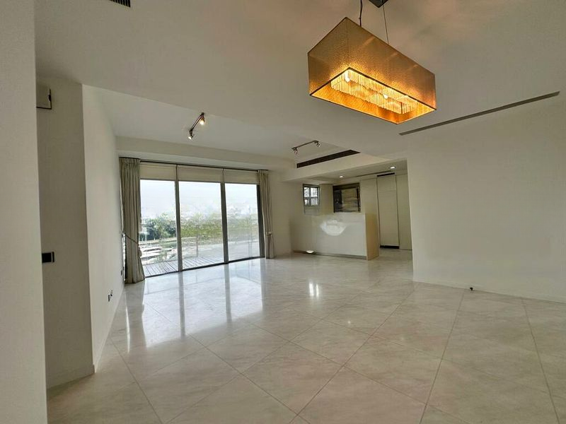 REFLECTIONS AT KEPPEL BAY 5