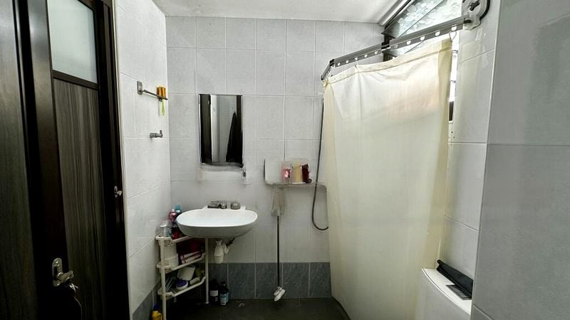 DAIRY FARM RESIDENCES 11