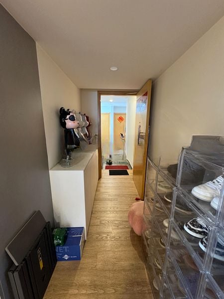 NIN RESIDENCE 9