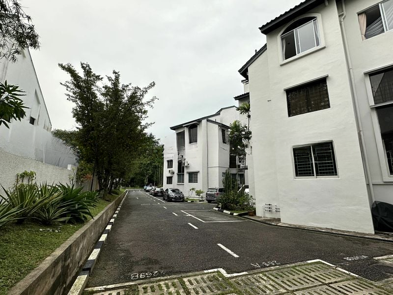 DYNASTY LODGE 3