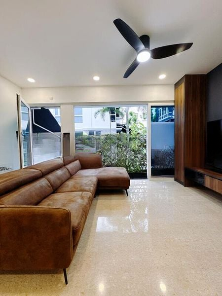 PALM GROVE REGENCY 5