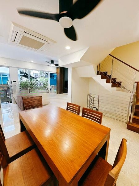 PALM GROVE REGENCY 4