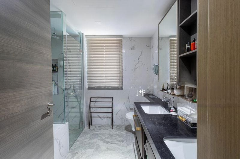 THE FLORENCE RESIDENCES 10