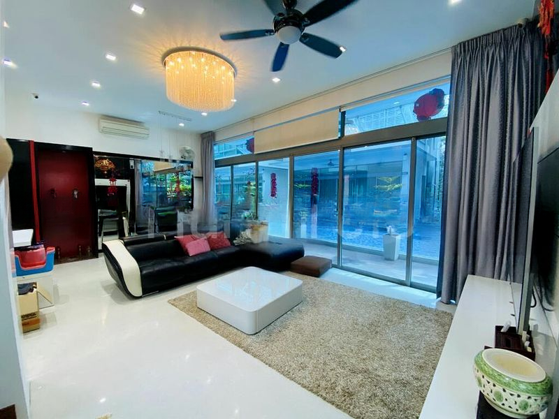 ASTON RESIDENCE 1