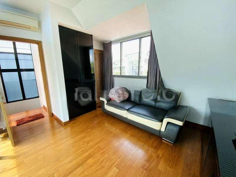 ASTON RESIDENCE 15