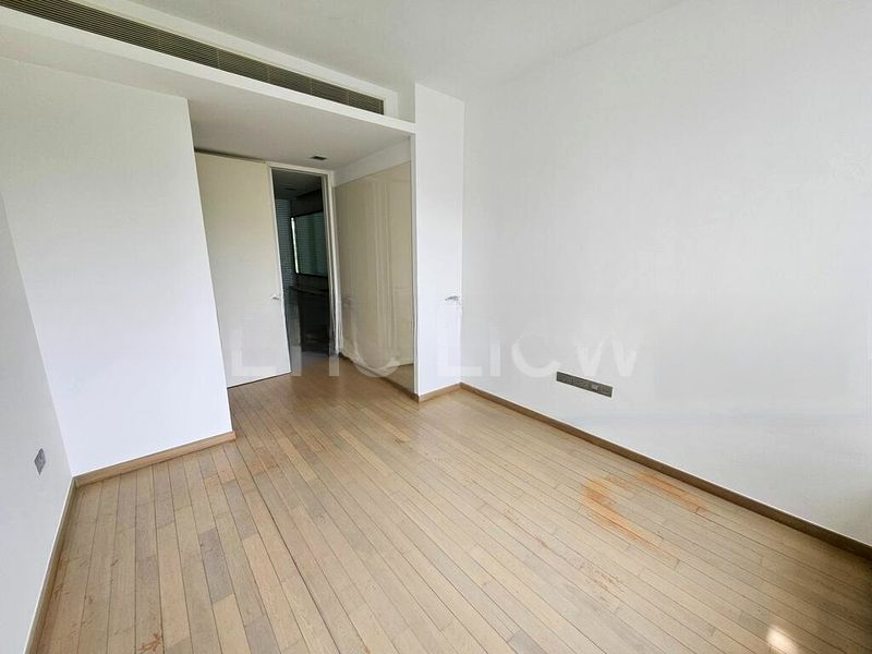 MARINA COLLECTION 10