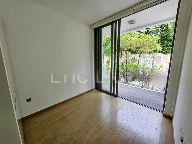 MARINA COLLECTION 14