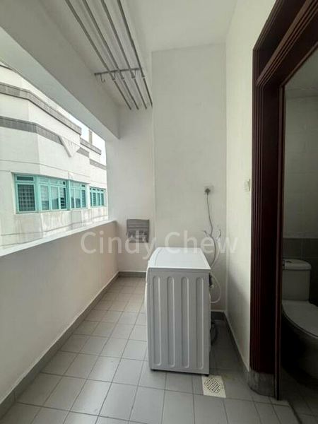 BALLOTA PARK CONDOMINIUM 9