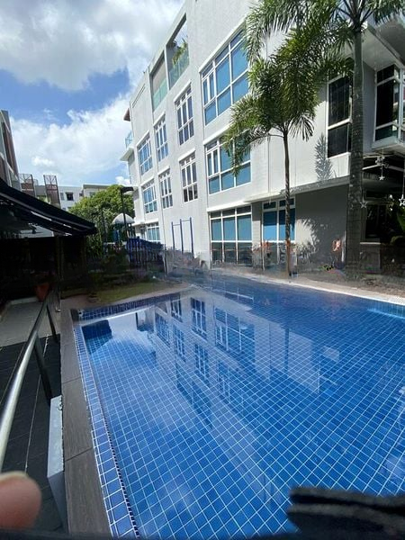 PALM GROVE REGENCY 2