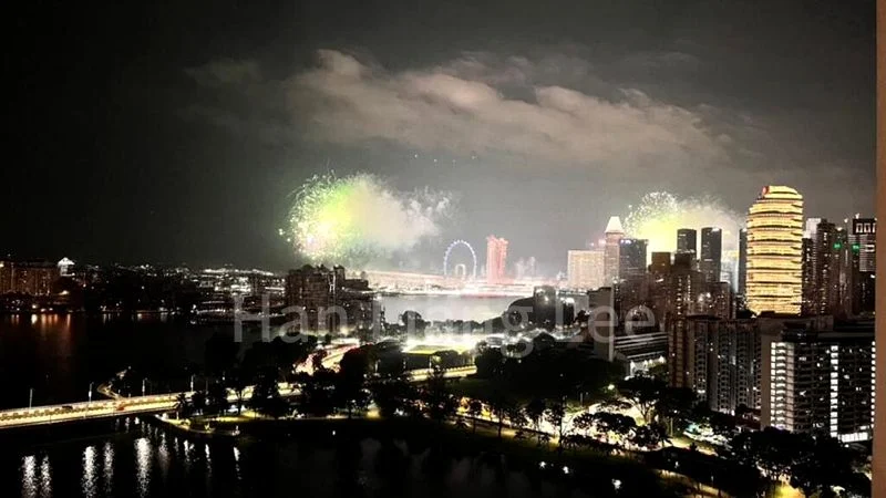 KALLANG RIVERSIDE 13