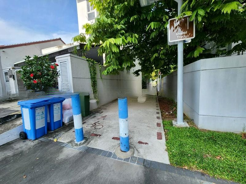 38 I SUITES 2