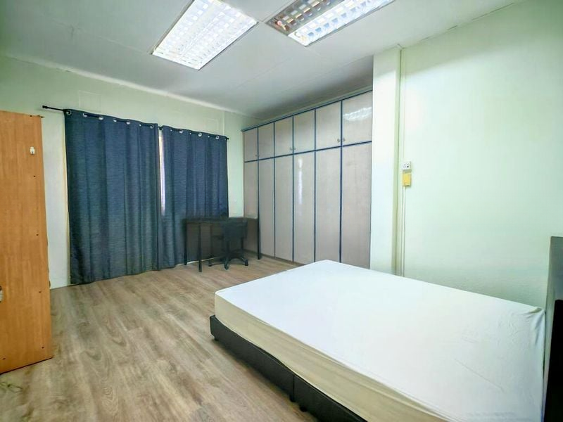 HIGHLAND ROW 10