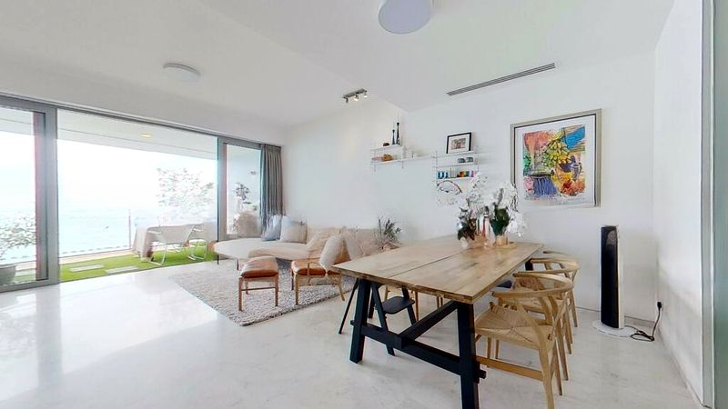 THE COAST AT SENTOSA COVE 11