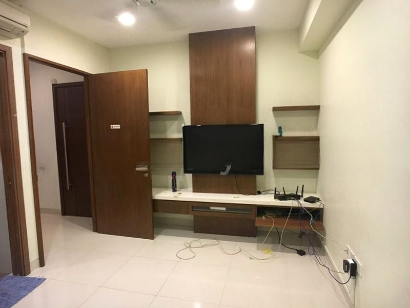 ASTON RESIDENCE 12