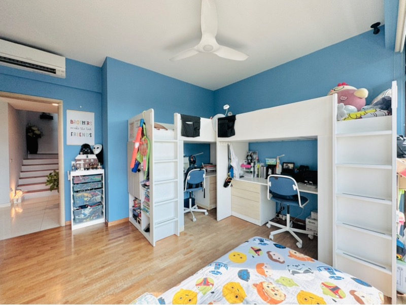 VARSITY PARK CONDOMINIUM 27