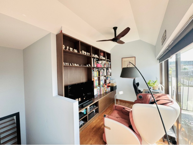 VARSITY PARK CONDOMINIUM 10