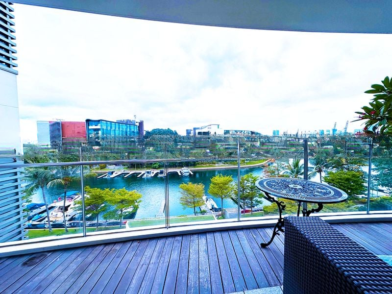 THE COAST AT SENTOSA COVE 13