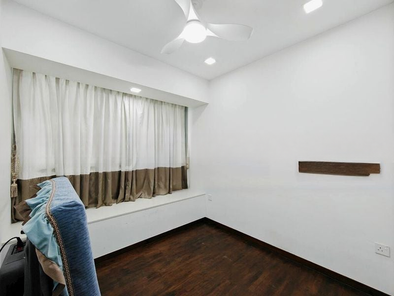 KOVAN RESIDENCES 13