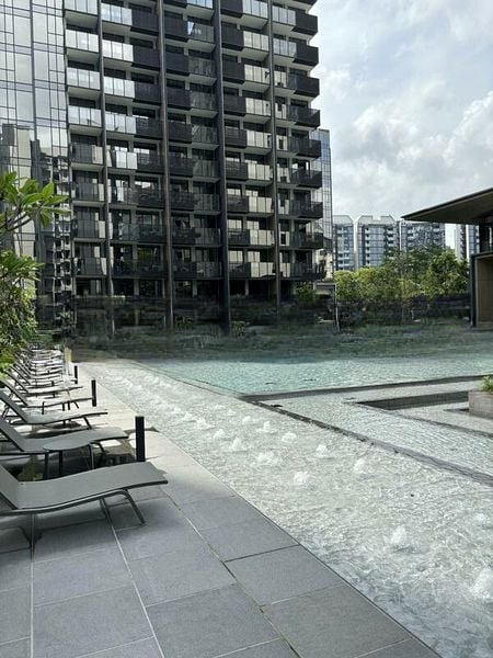 LEEDON GREEN 2