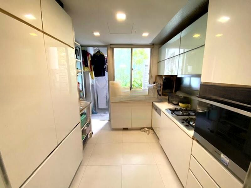 CAIRNHILL RESIDENCES 4