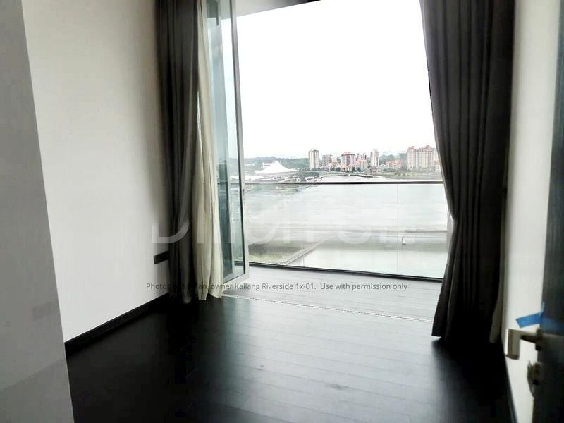 KALLANG RIVERSIDE 9