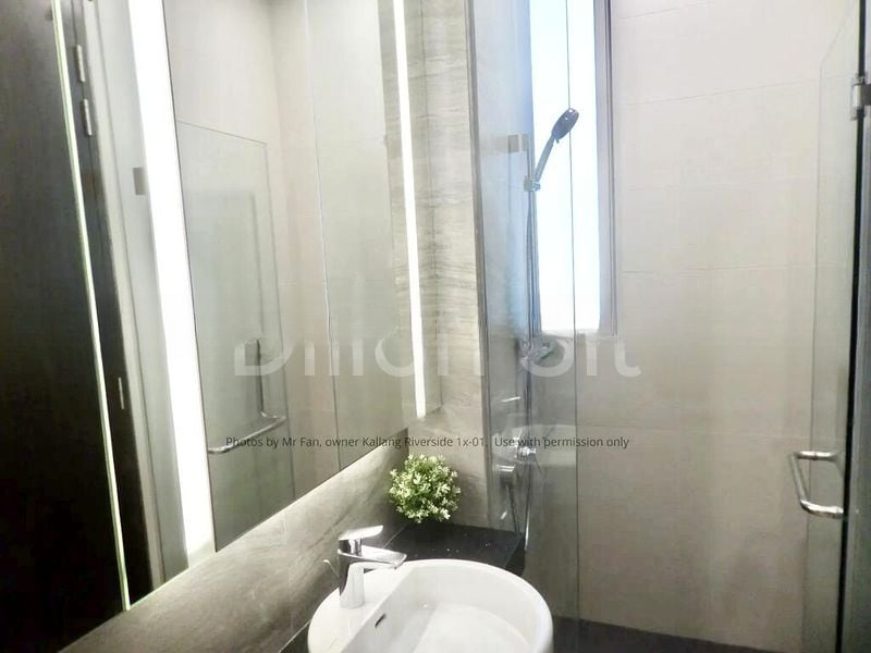 KALLANG RIVERSIDE 11