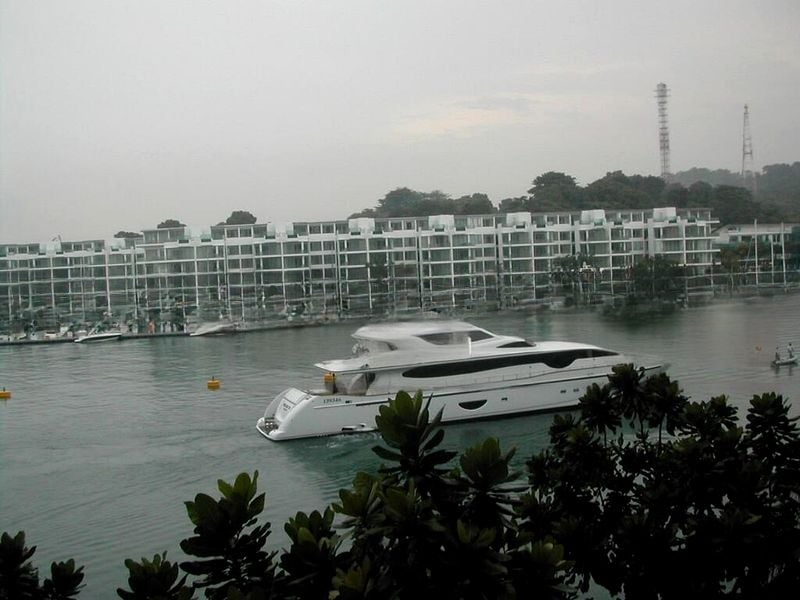 THE OCEANFRONT @ SENTOSA COVE 2