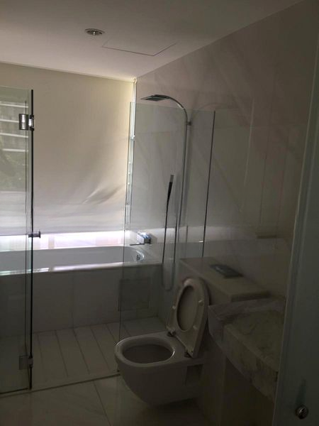 CAIRNHILL RESIDENCES 4