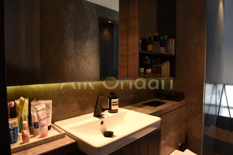 THE PARC CONDOMINIUM 6