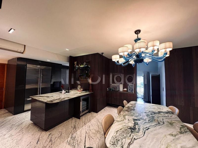 THE PARC CONDOMINIUM 10