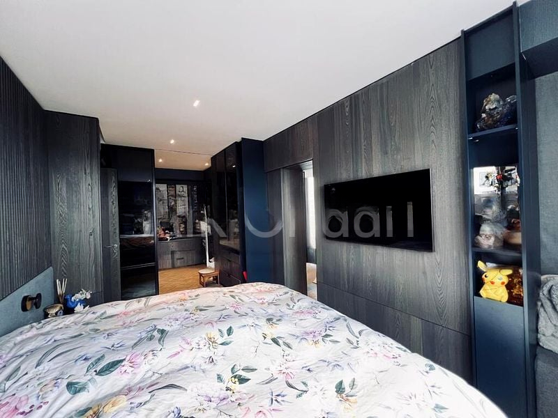 THE PARC CONDOMINIUM 4