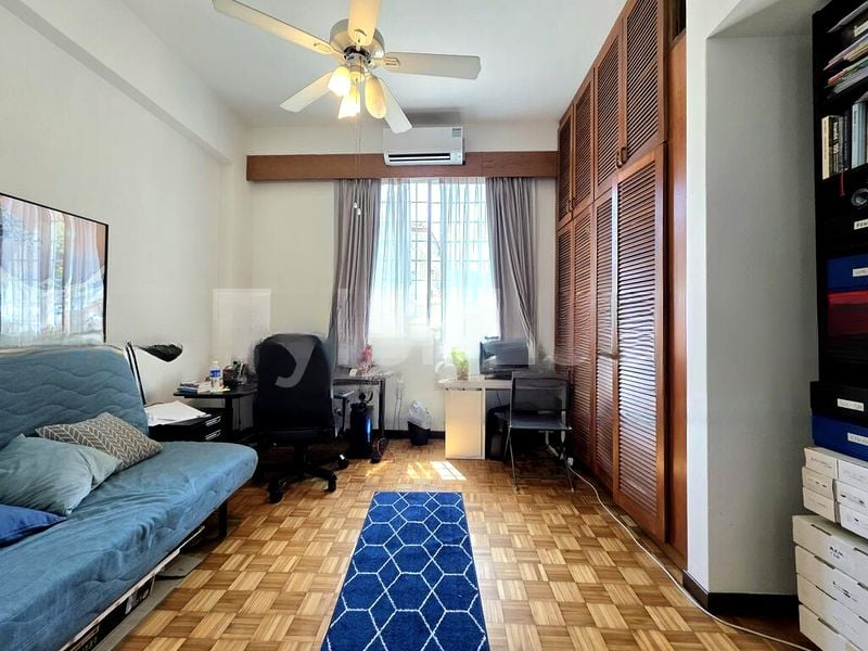 LANDRIDGE CONDOMINIUM 8
