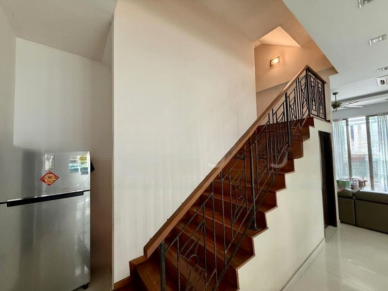 THE SHORELINE RESIDENCES II 10